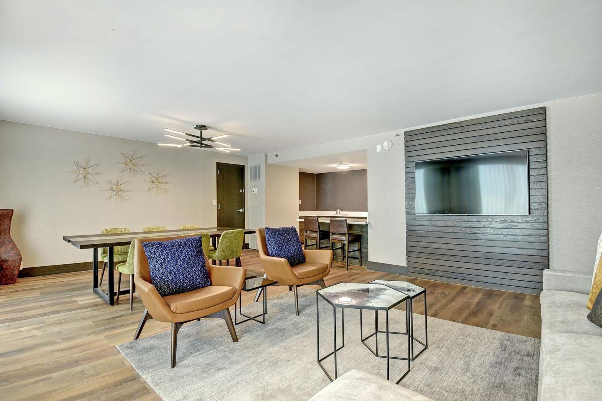Tulsa Marriott Southern Hills Exteriör bild